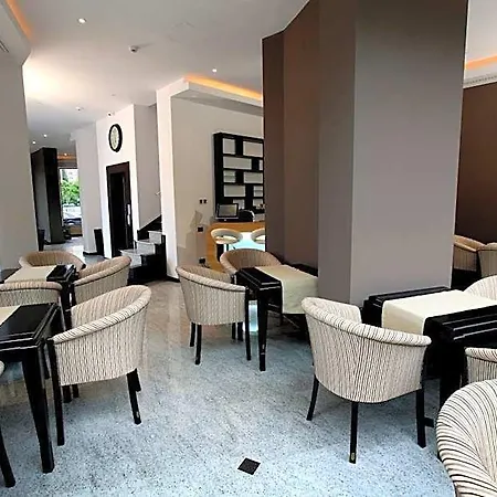Ambiance Hotel 3*