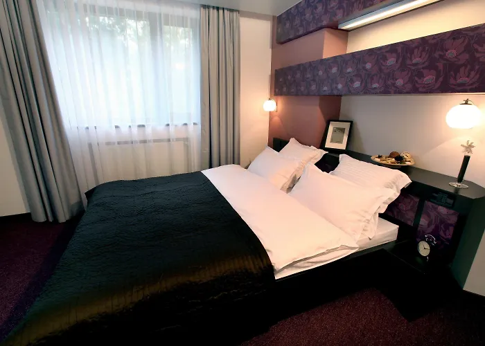 Ambiance 3* Bucarest